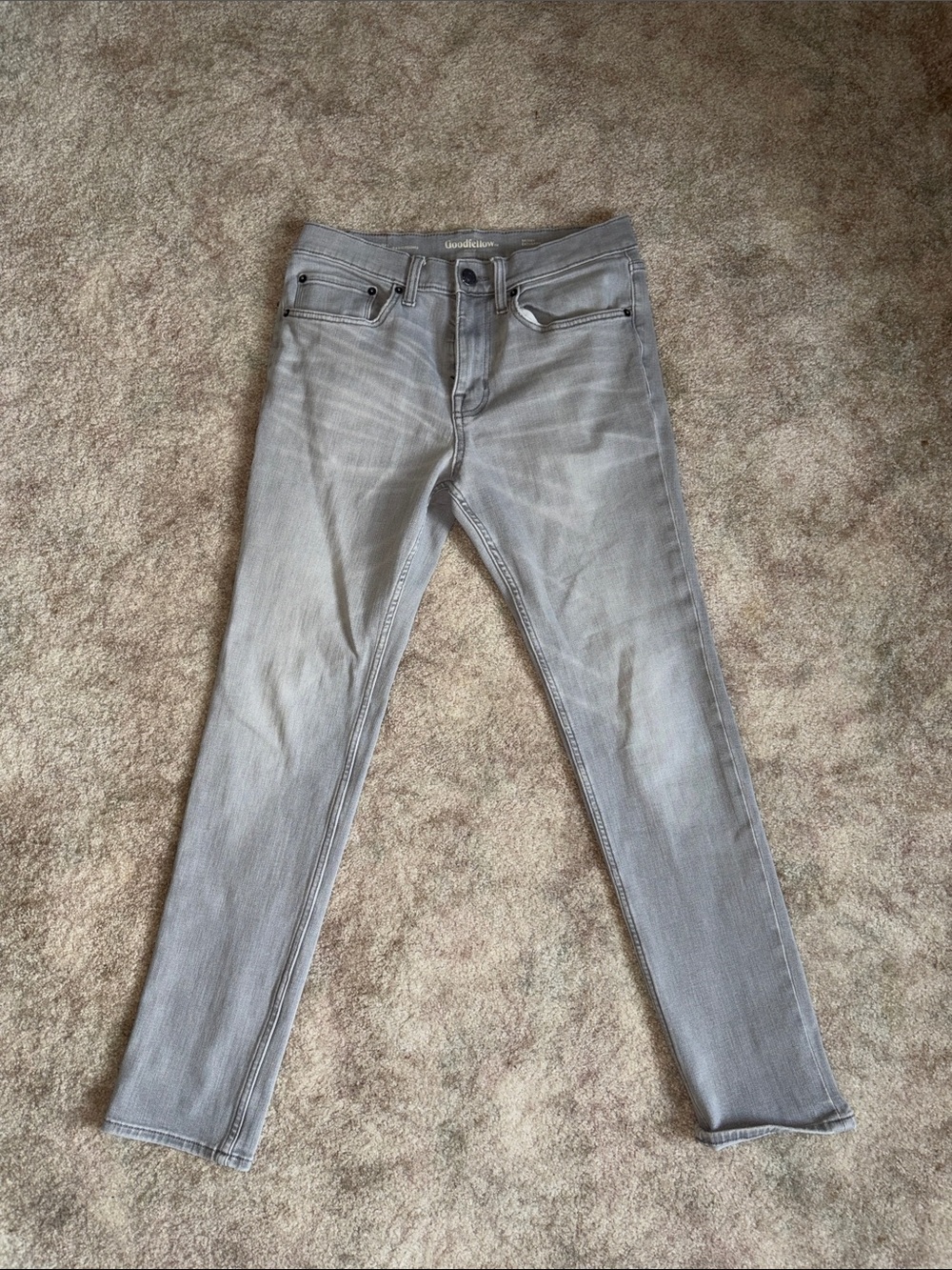 30x32 Goodfellow & Co Light Gray Skinny Jeans